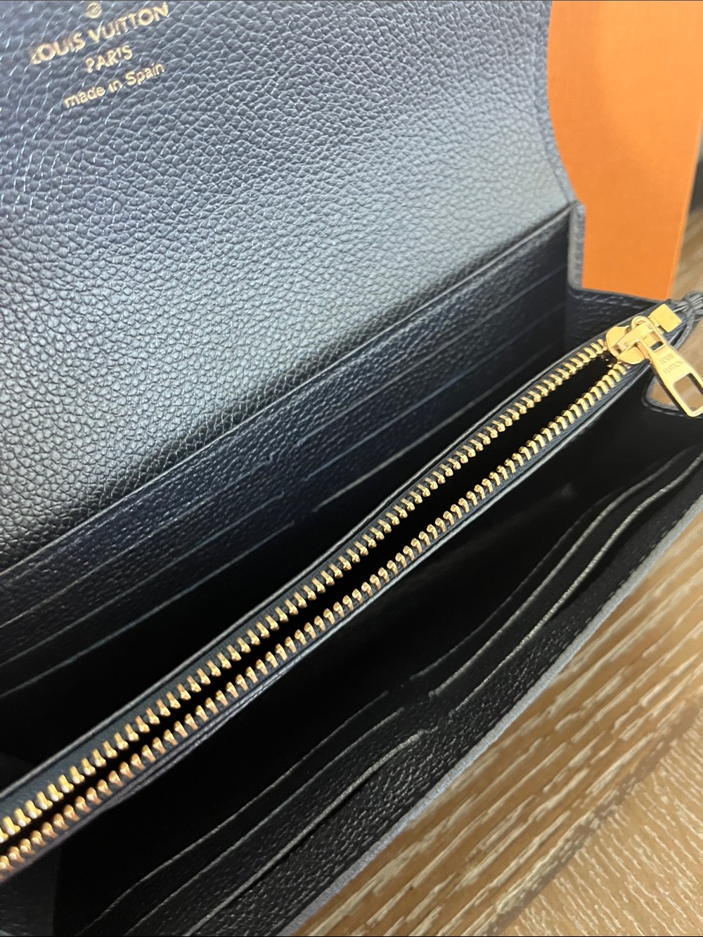 Louis Vuitton Metallic Crystal Floral Sarah Wallet - Picture 9 of 13